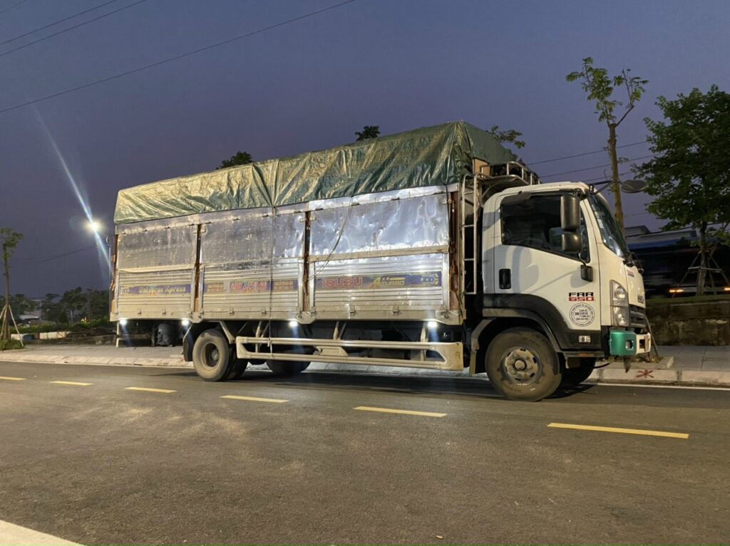mẫu xe tải thùng dài 6m